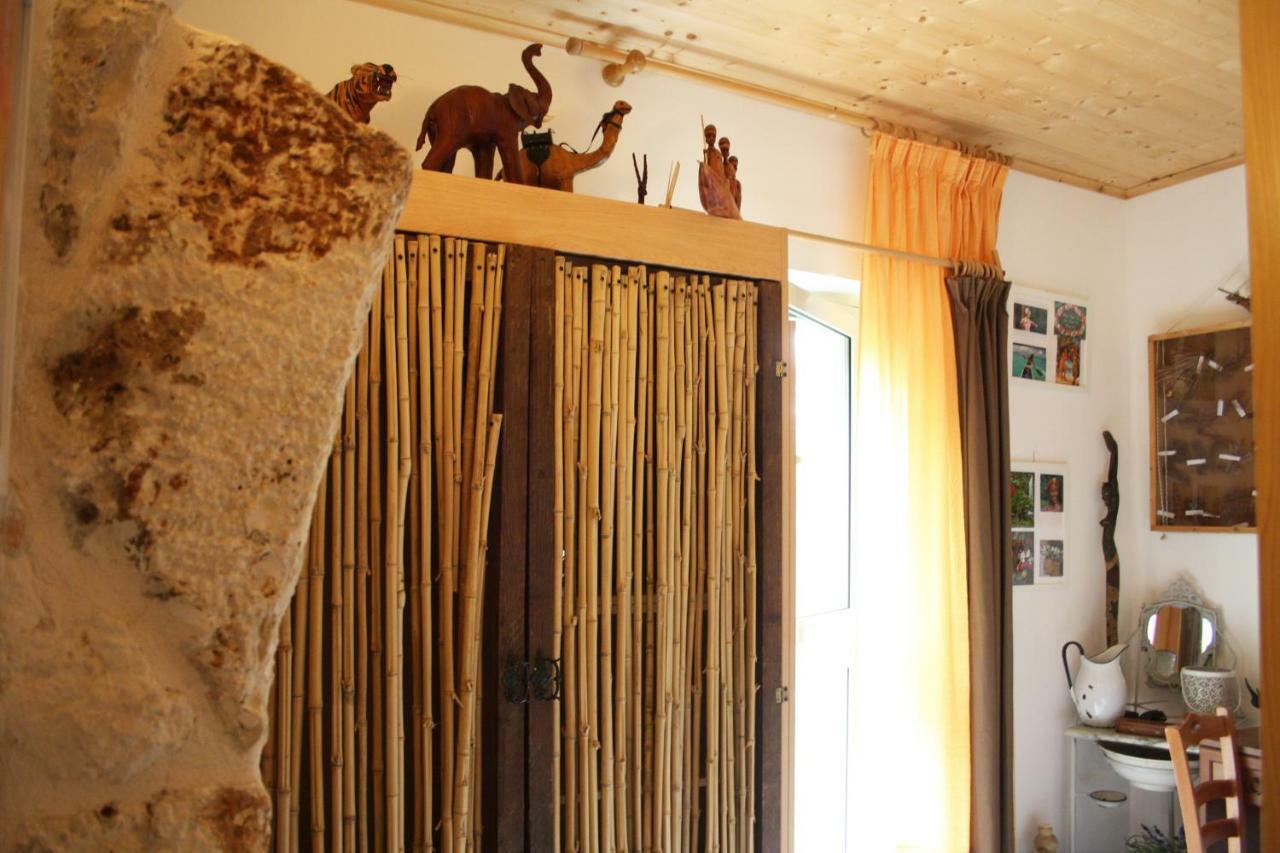 Mini Suite Alla Cascata Noci Exterior photo
